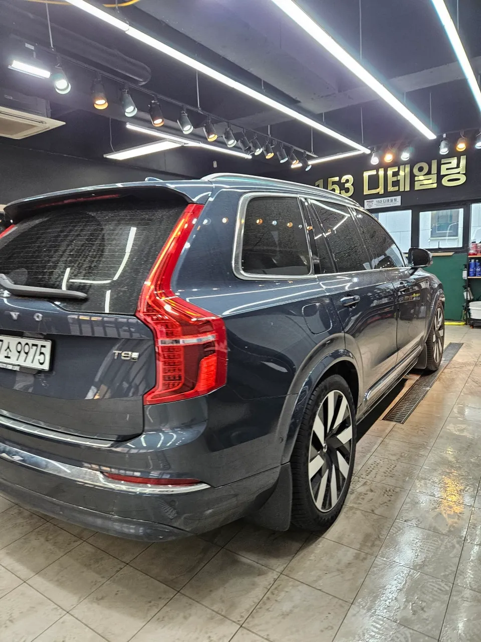 Volvo XC90のPPF施工事例|費用目安と仕上がり 施工写真 2-1