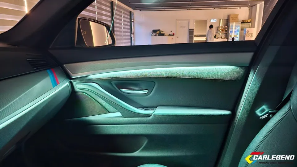 BMW 5 Series F10 ambient lighting - BMW 5 Series F10 Ambient Lighting Upgrade: Nighttime Ambiance Tra photo 6