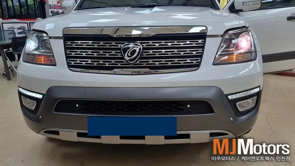 Kia Mohave lighting upgrade - Kia Mohave LED Headlight Upgrade Review: 6000K White Light Visibi photo 4