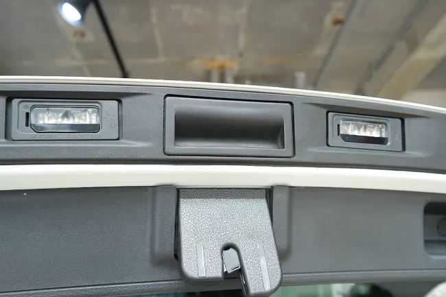 Volkswagen Tiguan car audio - Volkswagen Tiguan RCD330 Plus Audio Upgrade Review photo 3