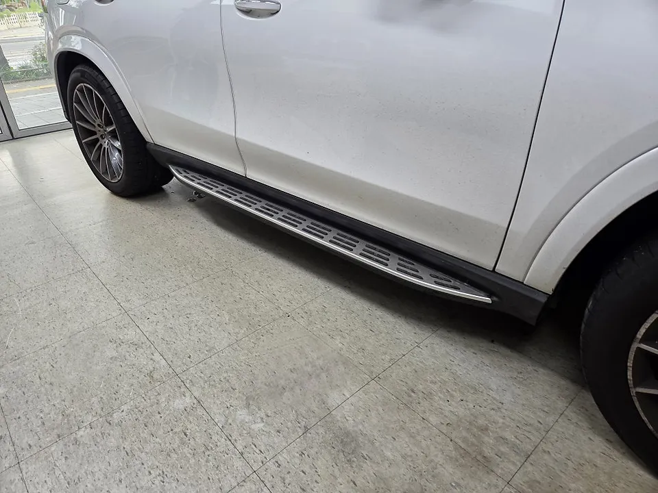 Mercedes-Benz GLE 450 ambient lighting - Mercedes-Benz GLE 450 Ambient Lighting Review photo 5