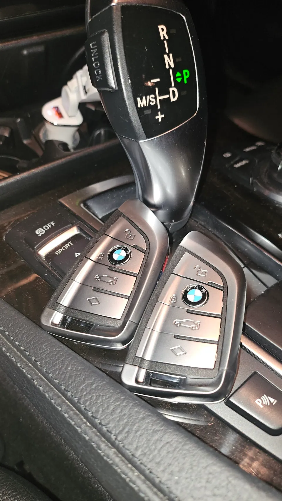 BMW 5 Series F10 oem options - BMW 5 Series F10 OEM Options Review: Cost & Results photo 4