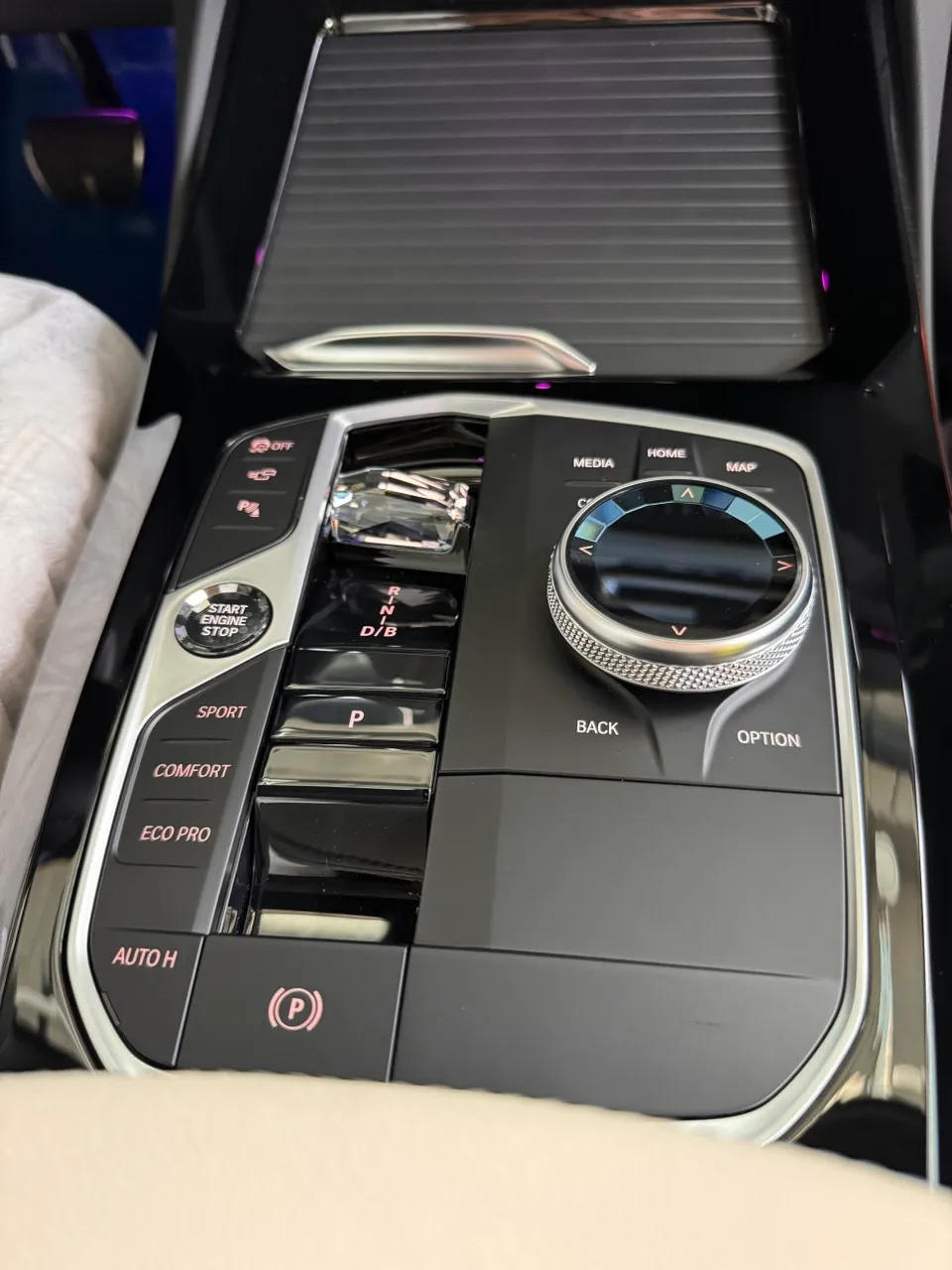 BMW iX3 steering wheel - BMW iX3 Crystal Gear & Start Button Upgrade Review photo 5