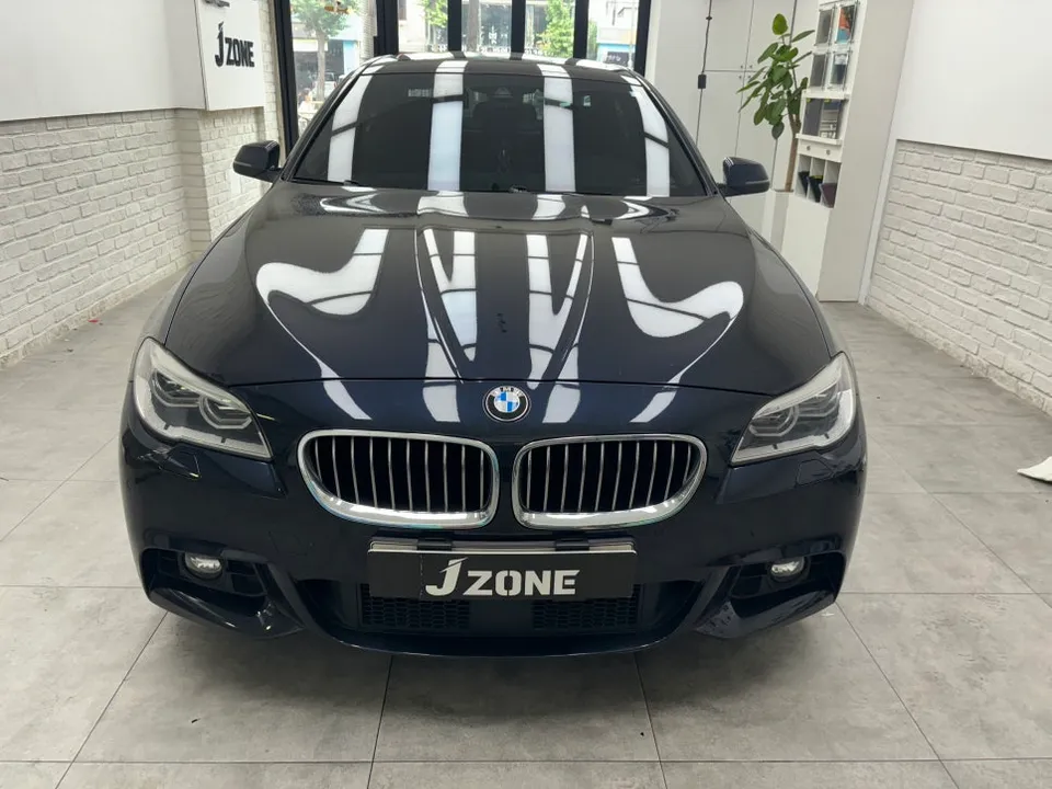 BMW 5 Seriesのカーフィルム施工事例|費用目安・仕上がり 施工写真 2-1