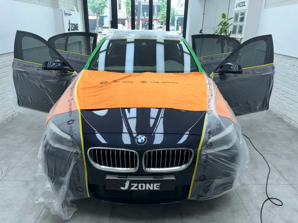 BMW 5 Seriesのカーフィルム施工事例|費用目安・仕上がり 施工写真 3-2