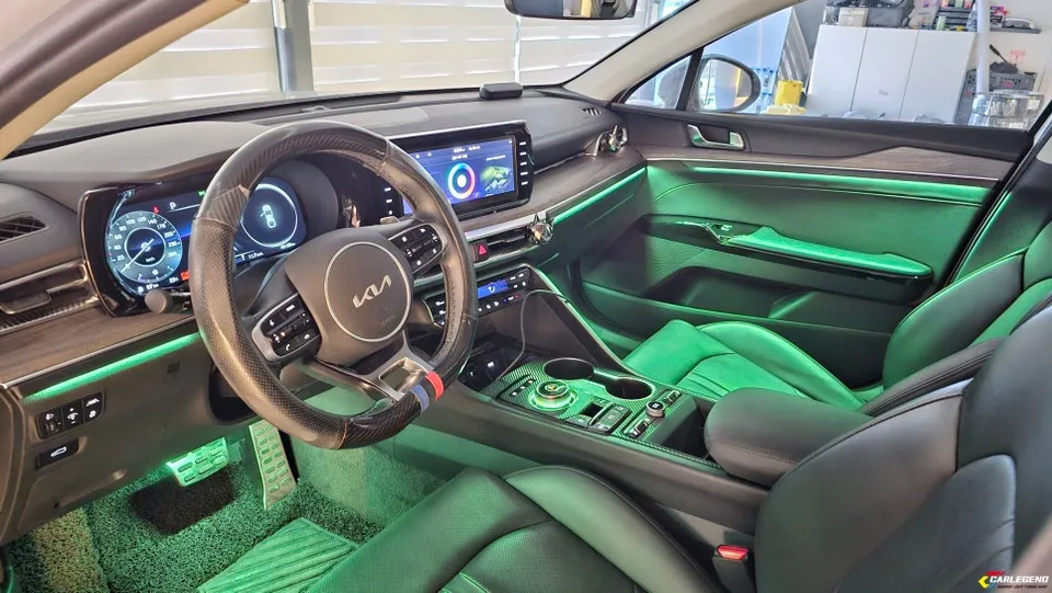 Kia K5 DL3 ambient lighting - Kia K5 DL3 Ambient Lighting Upgrade: Enhanced Interior LEDs photo 3