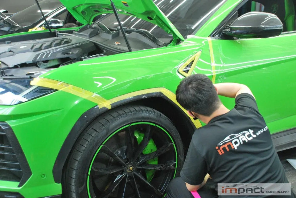 Lamborghini Urus PPF施工事例｜費用目安と仕上がり 施工写真 3-1