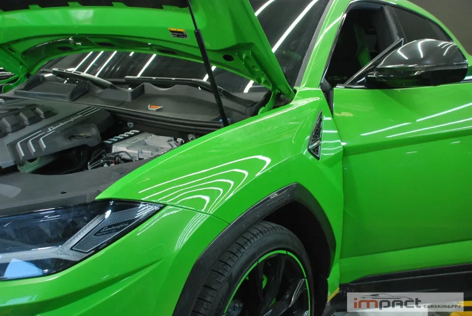 Lamborghini Urus PPF施工事例｜費用目安と仕上がり 施工写真 1-2