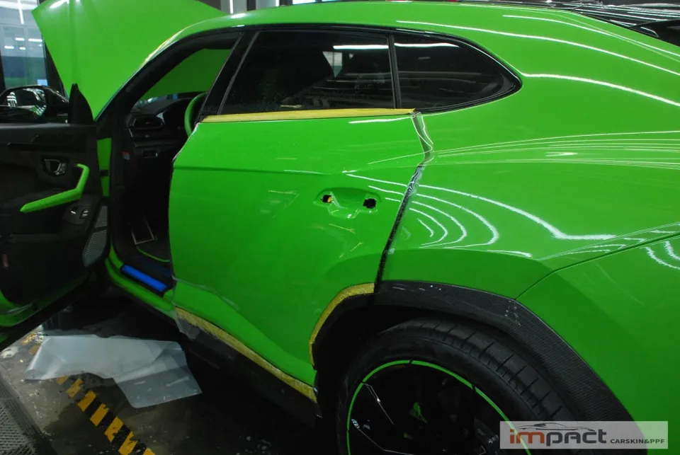 Lamborghini Urus PPF施工事例｜費用目安と仕上がり 施工写真 3-2