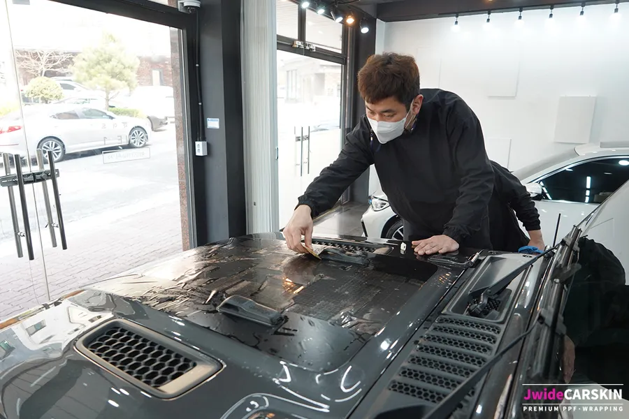 Jeep Wranglerのカーラッピング事例｜費用目安・仕上がり 施工写真 3-2