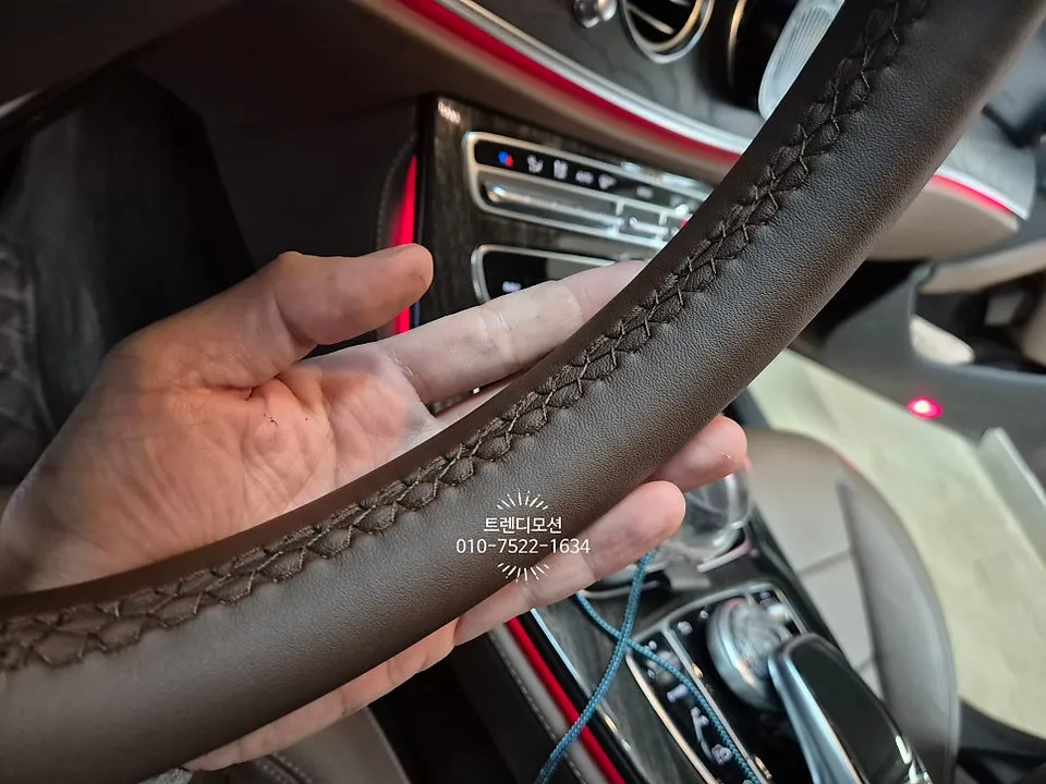 Mercedes-Benz E-Class W213 steering wheel - Mercedes-Benz E-Class W213 Steering Wheel Review — Cost photo 5