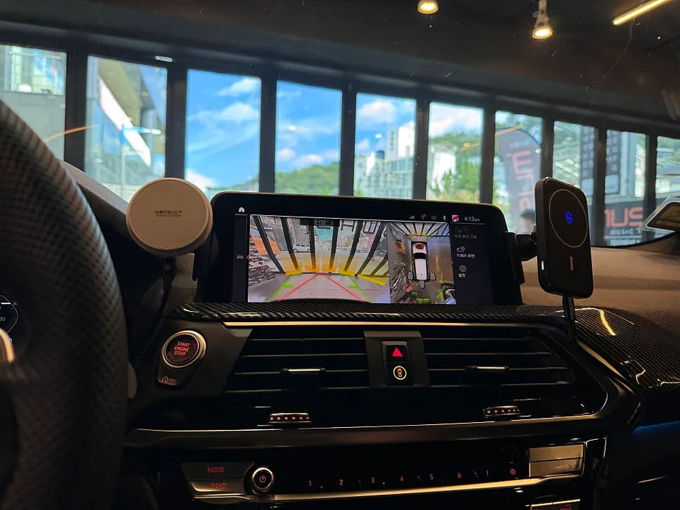 BMW X3 G03 around view - BMW X3 G03 Around View Monitor Review — Seamless OEM Integration photo 6