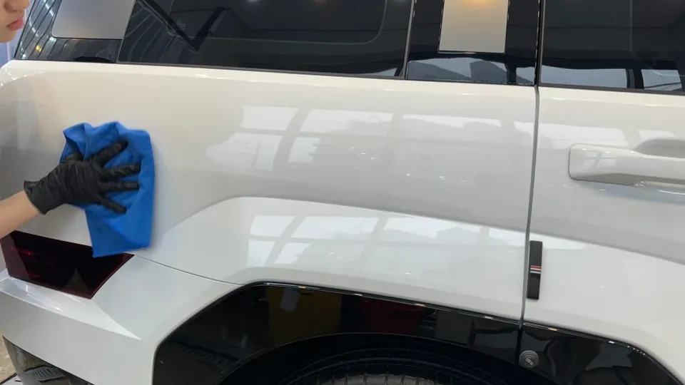 Hyundai Santa Fe ceramic coating - Hyundai Santa Fe Ceramic Coating Review — Enhanced Shine & Protec photo 3