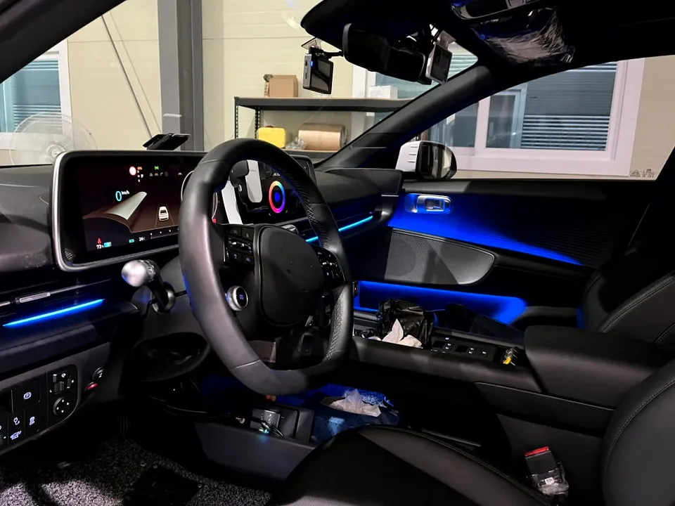 Hyundai IONIQ 6 ambient lighting - Hyundai IONIQ 6 Ambient Lighting Upgrade: Elevate Your Interior photo 3