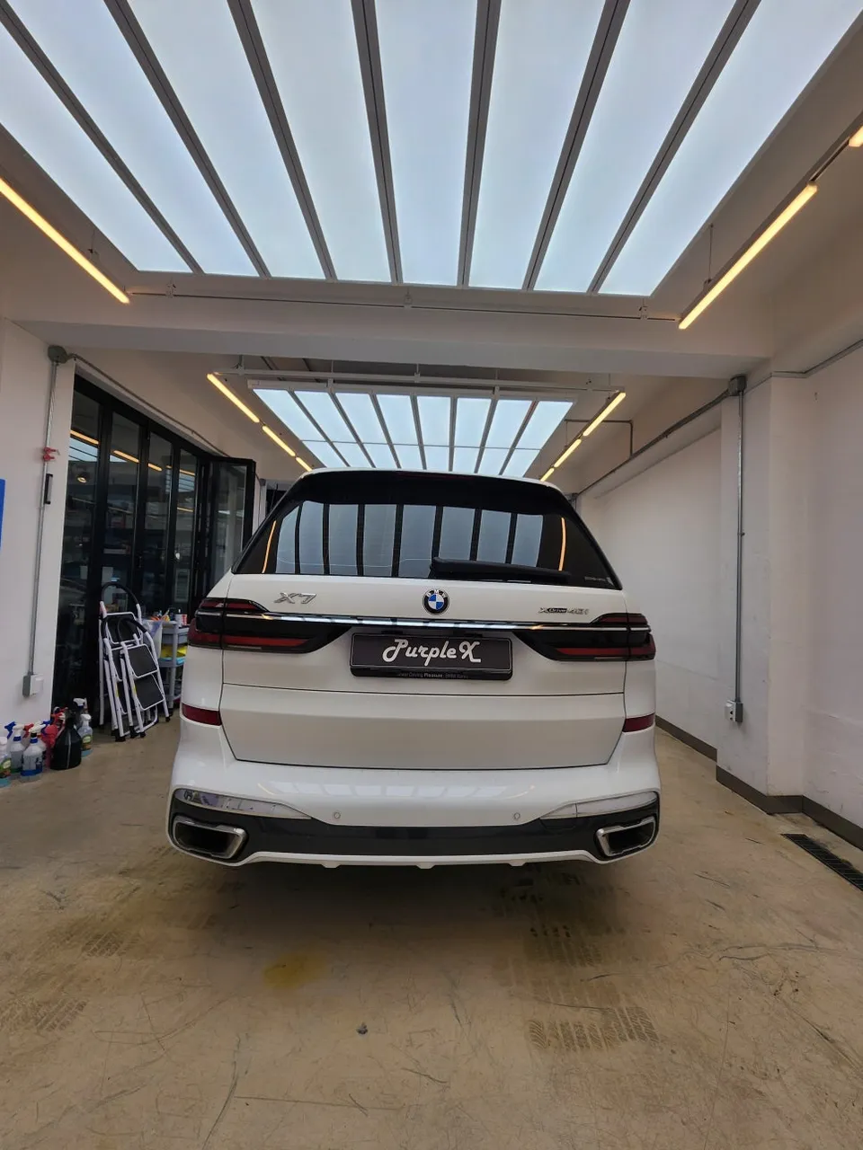 BMW X7のPPF施工事例|費用目安と仕上がり 施工写真 1-2