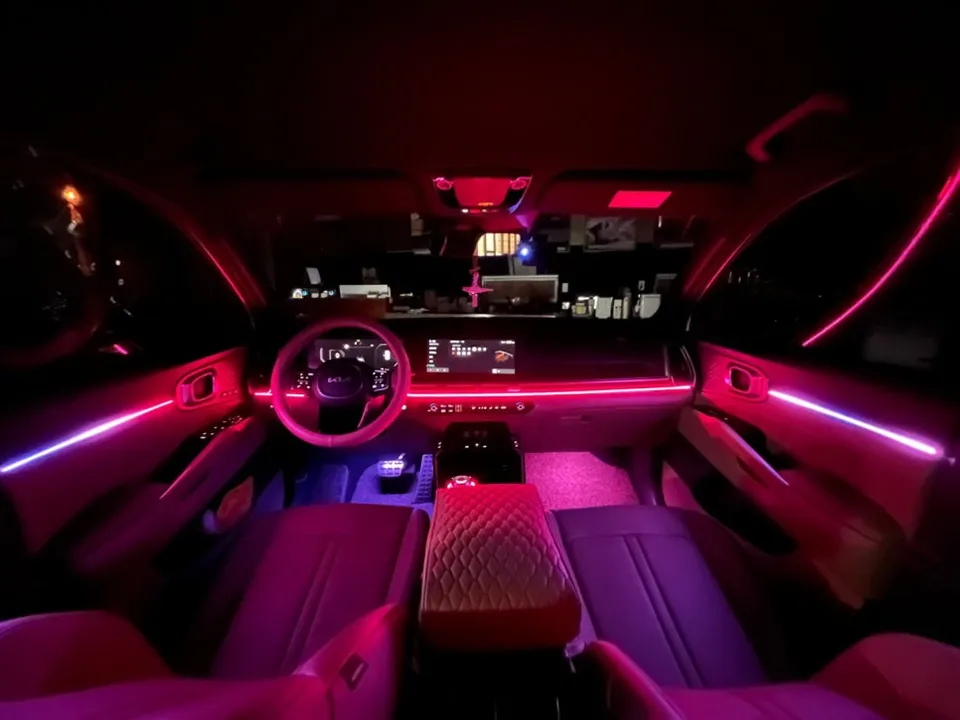 Kia Sorento MQ4 ambient lighting - Kia Sorento MQ4 Ambient Lighting Review — Enhanced Interior Mood photo 3