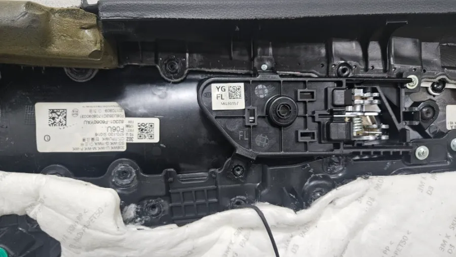 Kia K7 YG ambient lighting - Kia K7 YG Ambient Lighting Review: Cost & Results photo 3