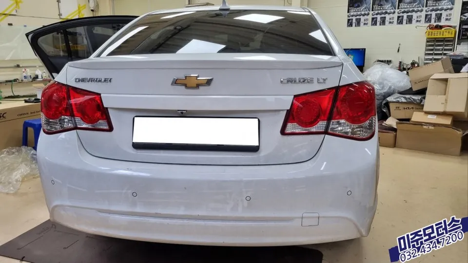 Chevrolet Cruze oem options - Chevrolet Cruze Blind Spot Monitor Installation Review photo 3