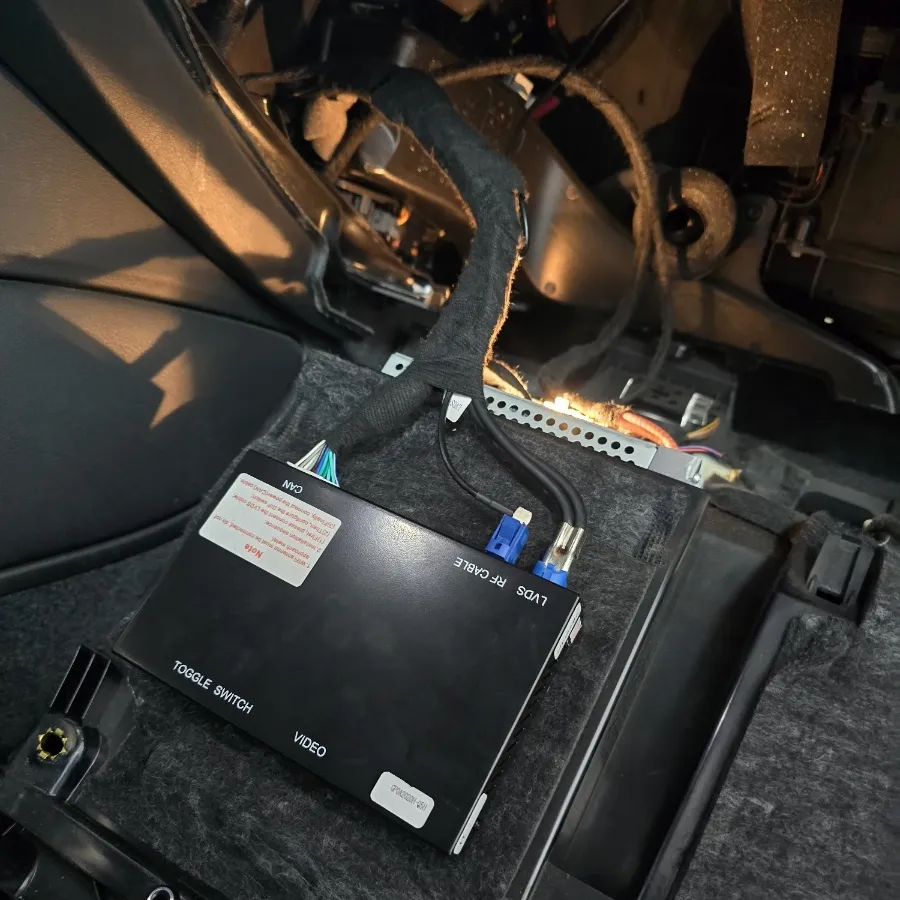 Audi A8 ambient lighting - Audi A8 Ambient Lighting Upgrade - Enhanced Interior LEDs photo 4