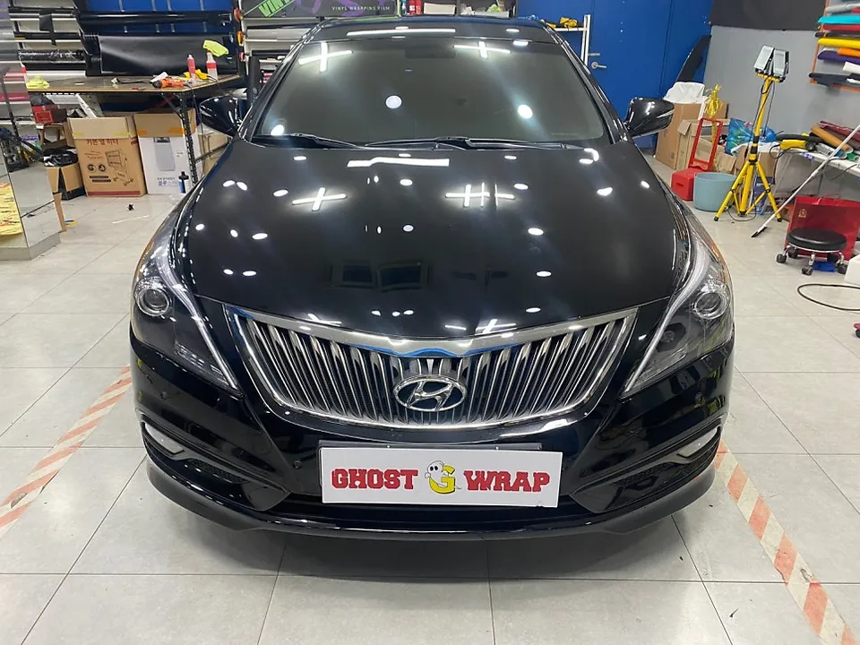 Hyundai Grandeur HG vinyl wrap - Hyundai Grandeur HG Vinyl Wrap Review: Cost & Results photo 6
