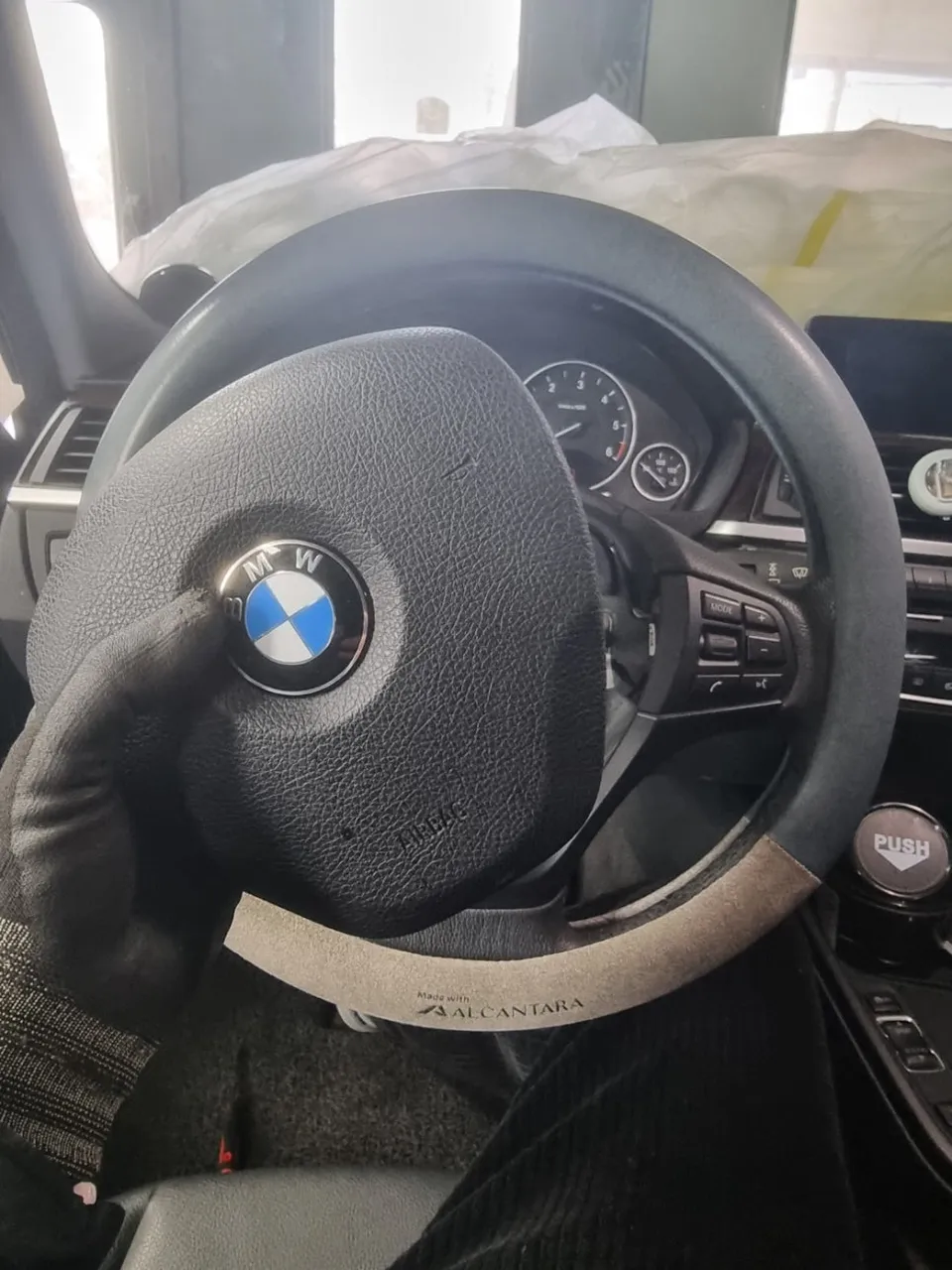 BMW 3 Series G20 steering wheel - BMW 3 Series G20 Steering Wheel Customization Review photo 5