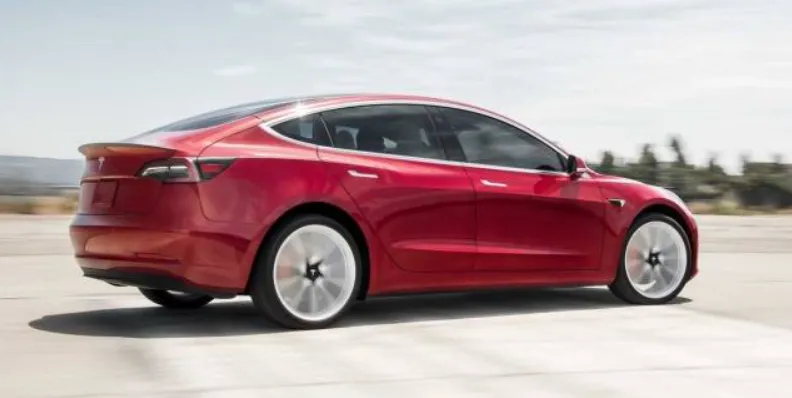 Tesla Model 3 Chrome Delete Review — Sleek Blackout Trim photo 2