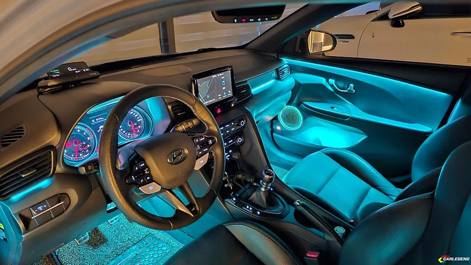Hyundai Veloster ambient lighting - Hyundai Veloster Ambient Lighting Review - Custom Molding photo 4