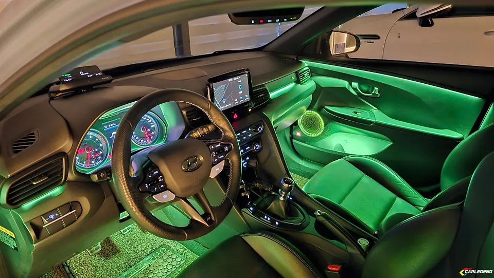 Hyundai Veloster ambient lighting - Hyundai Veloster Ambient Lighting Review - Custom Molding photo 5