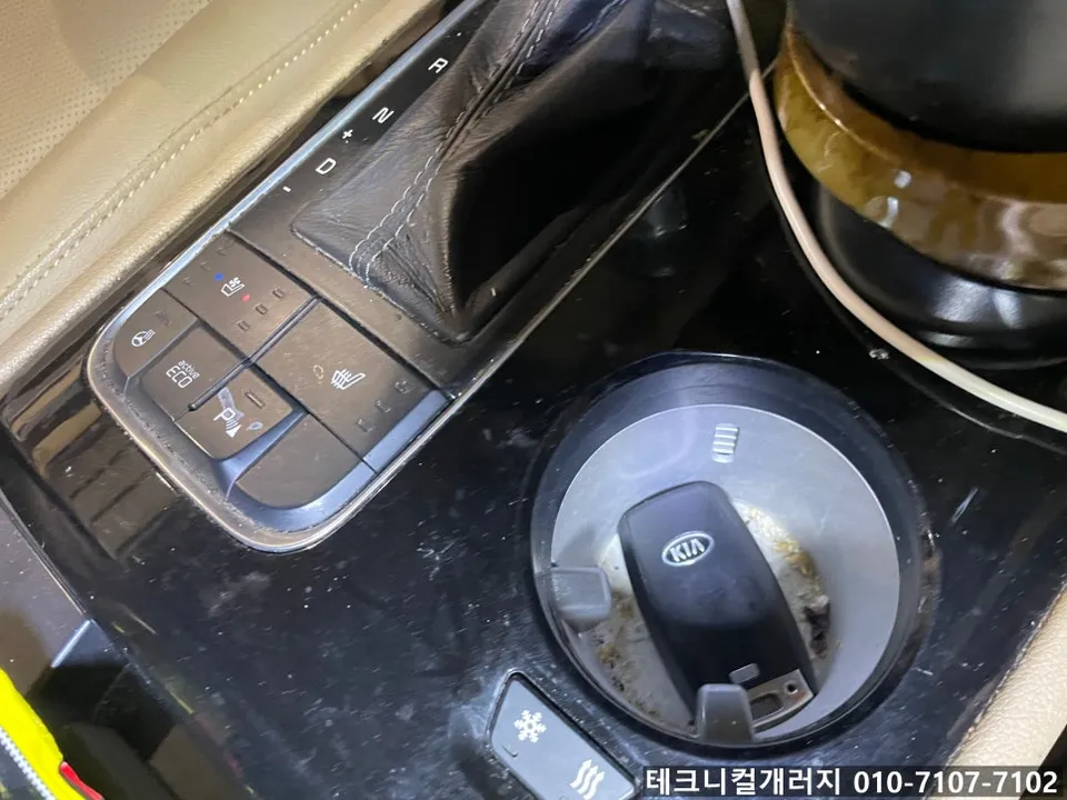 Toyota RAV4 Paint Correction Before Ceramic Coating: A Guide