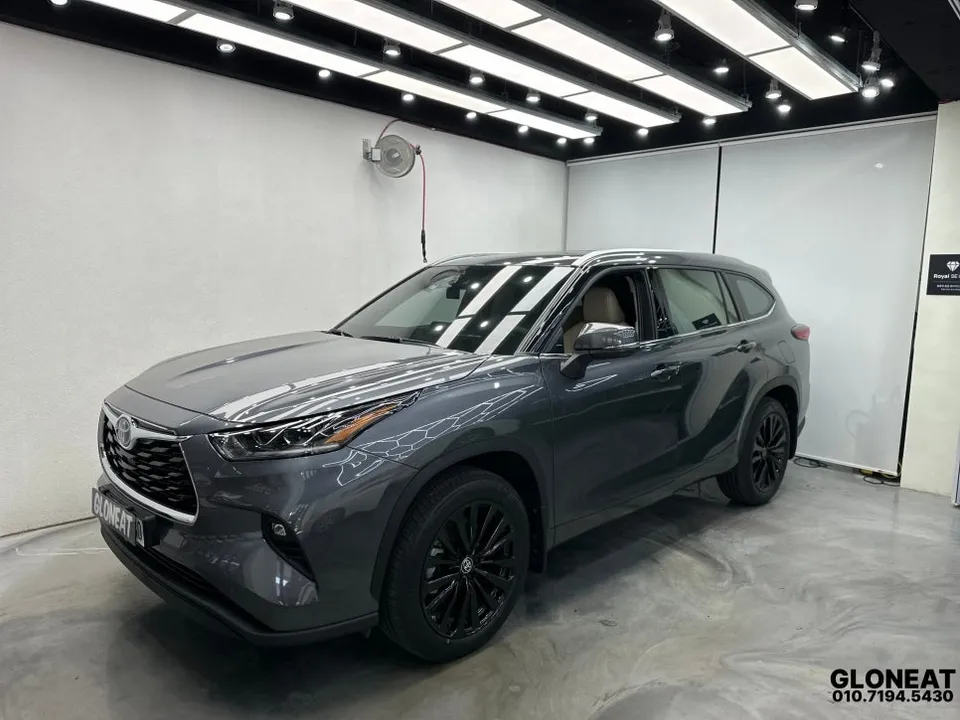 Toyota Highlander oem options installation result