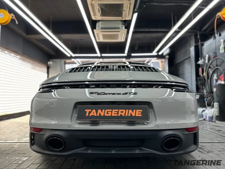 ポルシェ 911 992のPPF施工事例|費用目安・仕上がり 施工写真 1-2