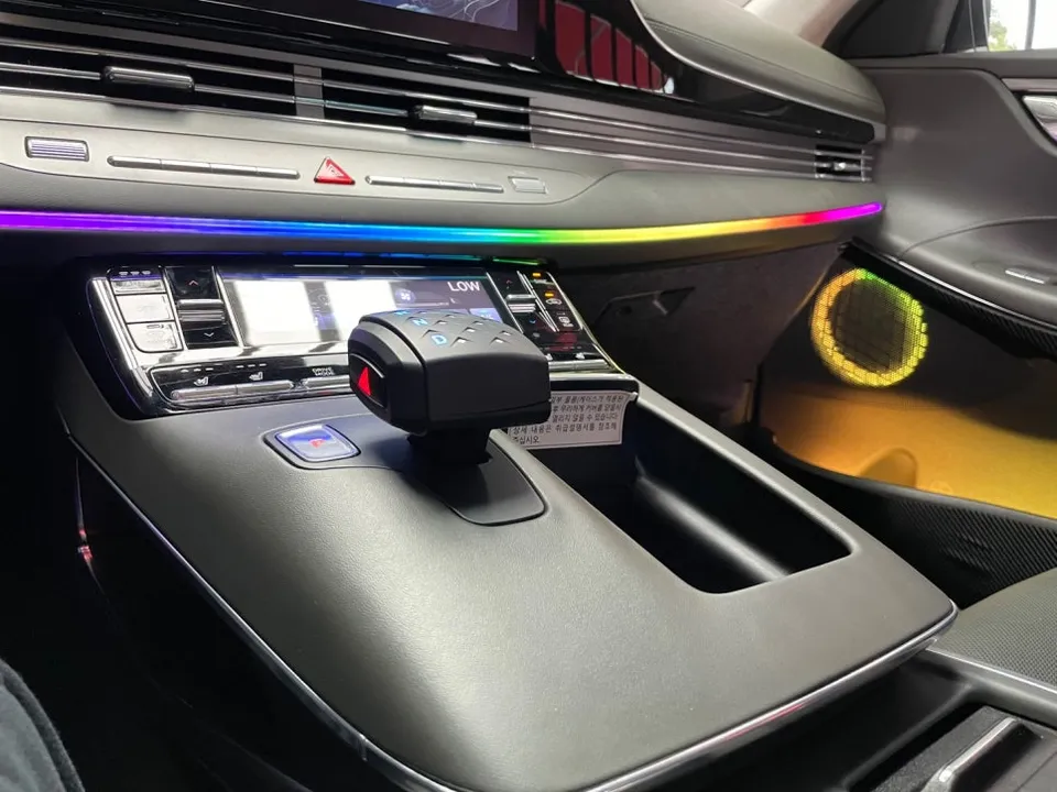 Hyundai Azera ambient lighting - Hyundai Azera Ambient Lighting Review: Before & After photo 3