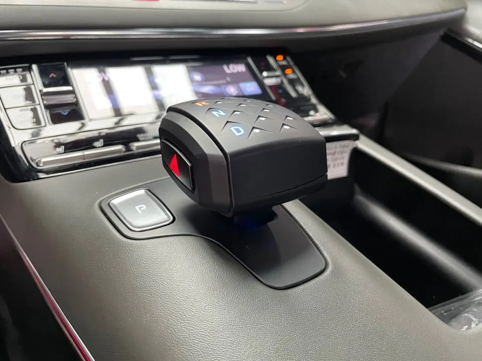 Hyundai Azera ambient lighting - Hyundai Azera Ambient Lighting Review: Before & After photo 6