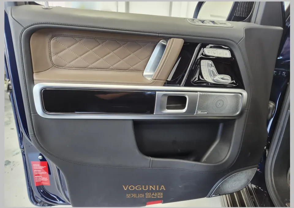 Mercedes-Benz G63 AMG W463 interior customization - Mercedes-Benz G63 AMG Seat Dyeing Review — Hermes Orange Transform photo 5