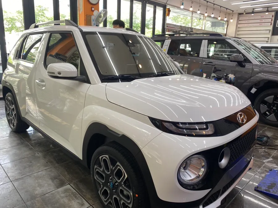 Hyundai Casperのカーフィルム施工事例|費用目安・仕上がり 施工写真 1-3