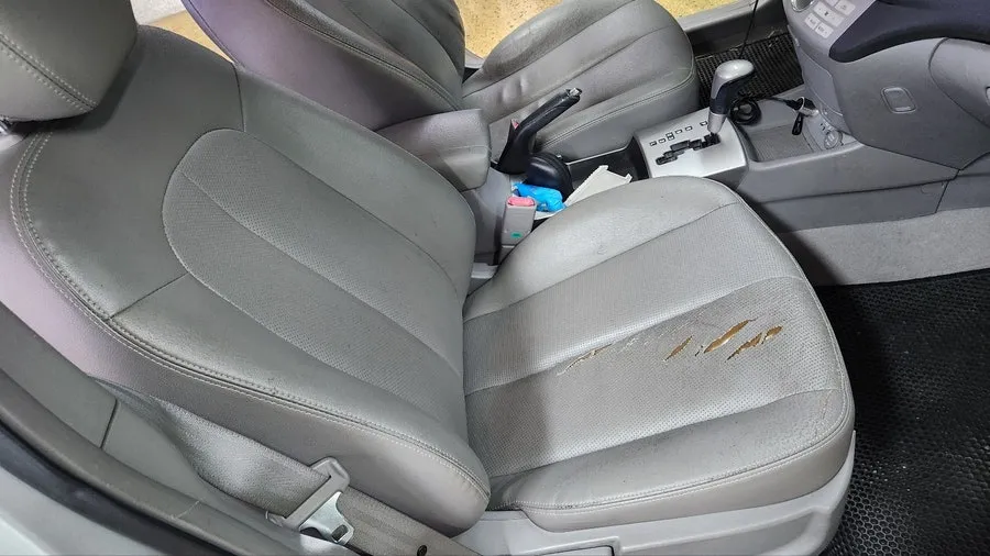 Hyundai Elantra seat ventilation - Hyundai Elantra Seat Ventilation & Heating Review — Enhanced Comf photo 4