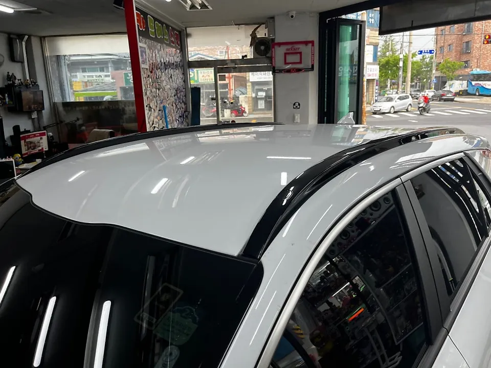 Kia Niro ppf - Kia Niro PPF Roof Wrap Review — Before & After photo 4