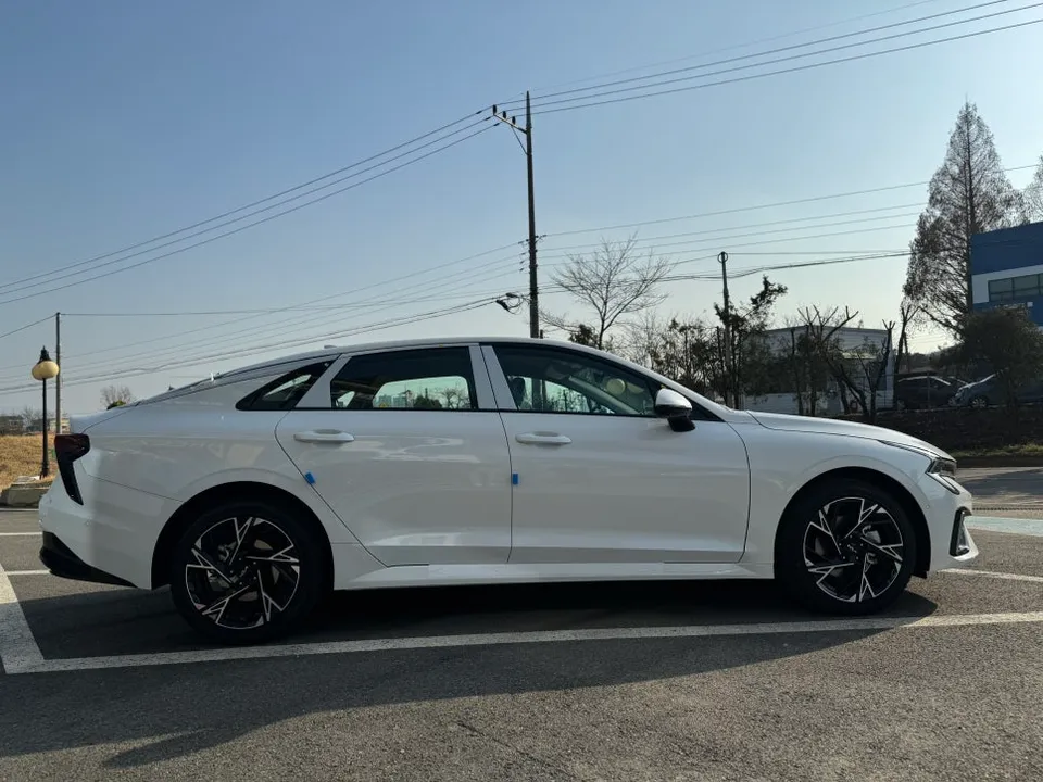 Kia K5のPPF施工事例|費用目安と仕上がり 施工写真 3-1