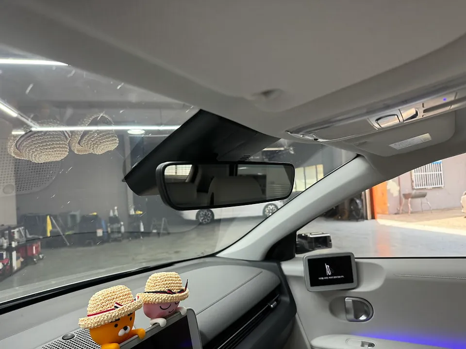 Hyundai IONIQ 5 dash cam - Hyundai IONIQ 5 Dash Cam Installation Review photo 4