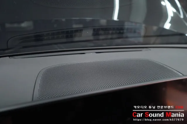 Genesis G90のカーオーディオ施工事例 施工写真 3-2