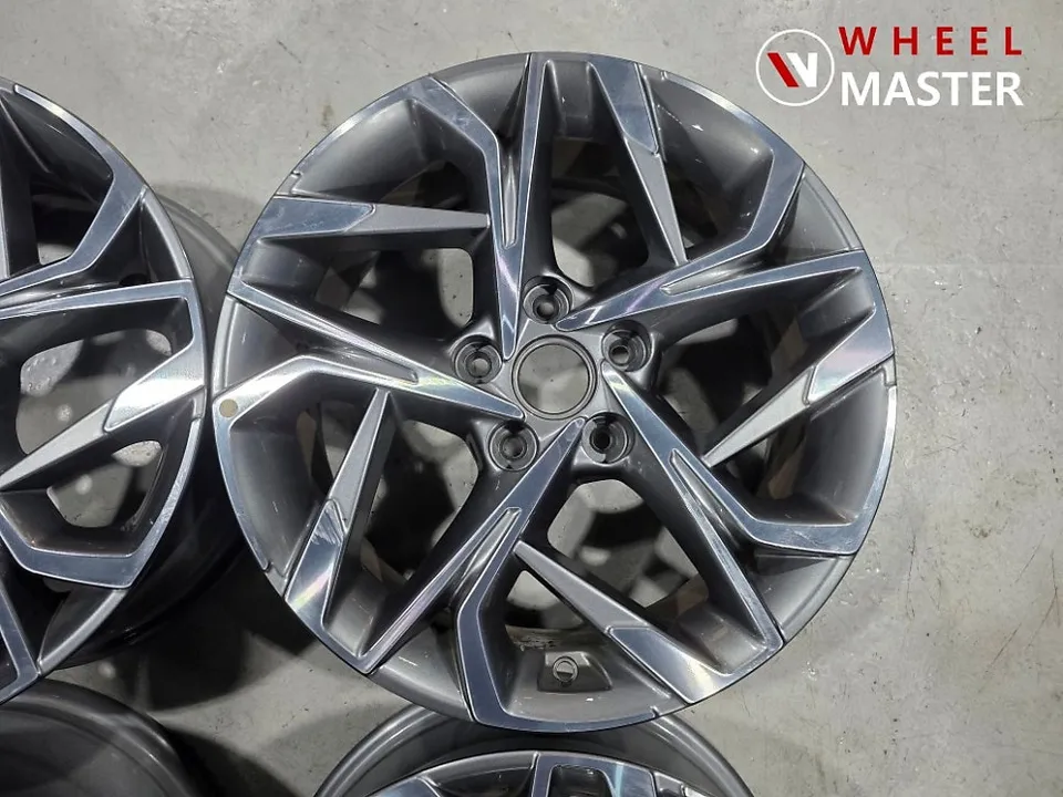 Hyundai Sonata DN8 wheel repair - Hyundai Sonata DN8 Wheel Repair & Painting Review photo 3