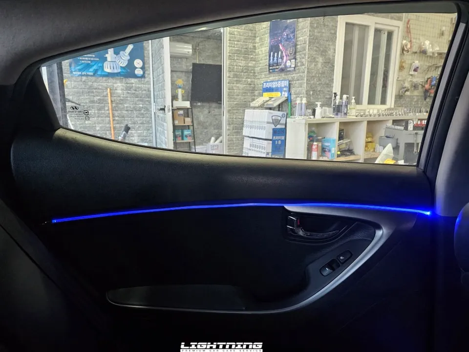 Hyundai Elantra MD ambient lighting - Hyundai Elantra MD Ambient Lighting Upgrade - DMX Acrylic photo 4