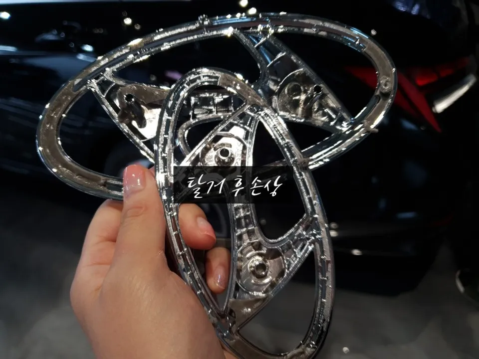 Hyundai Palisade vinyl wrap - Hyundai Palisade Vinyl Wrap Review — Black Chrome Delete photo 5