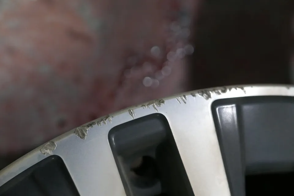 Mercedes-Benz S-Class W223 wheel repair - Mercedes-Benz W223 S-Class Wheel Repair Review photo 3