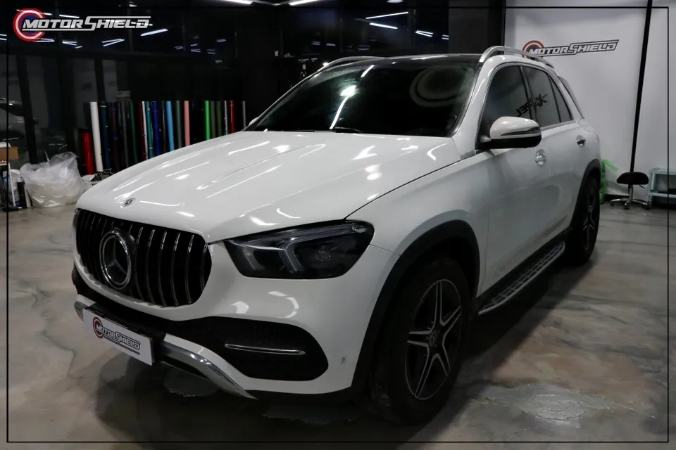 Mercedes-Benz GLE 300D vinyl wrap - Mercedes-Benz GLE 300D Vinyl Wrap — Satin Pearl White Transformation photo 3