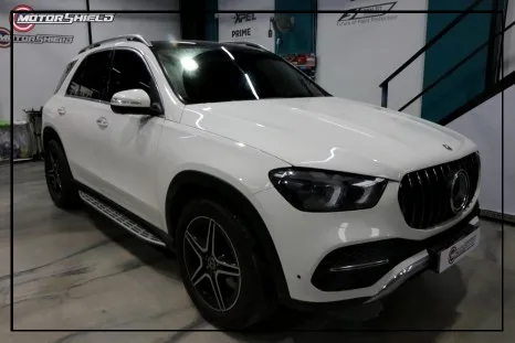 Mercedes-Benz GLE 300D vinyl wrap - Mercedes-Benz GLE 300D Vinyl Wrap — Satin Pearl White Transformation photo 5