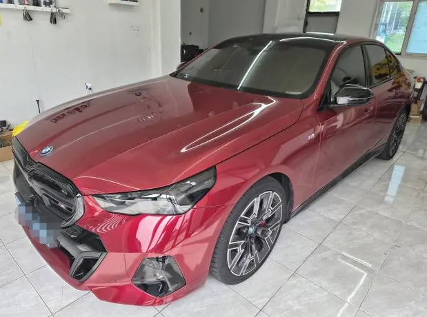 BMW i5 vinyl wrap - BMW i5 Vinyl Wrap Review: Liquid Metallic Silver Cost & Results photo 4
