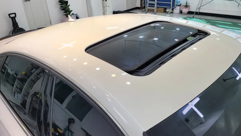 Audi A6のカーラッピング事例|費用目安・仕上がり 施工写真 3-2