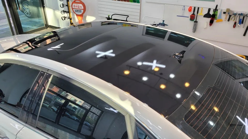 Audi A6のカーラッピング事例|費用目安・仕上がり 施工写真 1-3