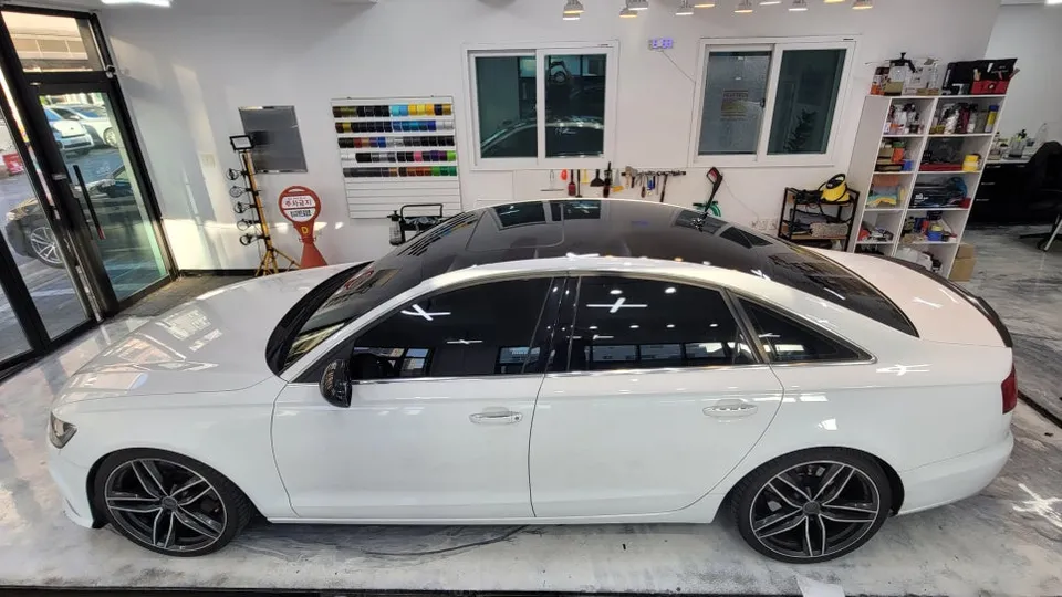 Audi A6のカーラッピング事例|費用目安・仕上がり 施工写真 3-3
